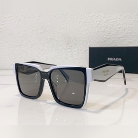 Prada PR35YS Размер： 56/16-145