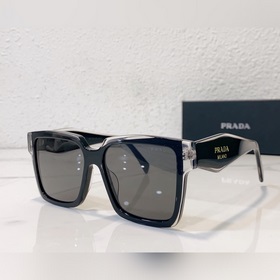 Prada PR35YS Размер： 56/16-145