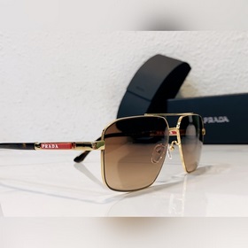 Квадратные очки Prada PR116 Размер： 59-15-142