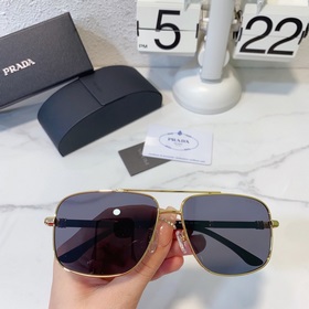 Prada PR113, квадратная форма Размер： 61-14-142