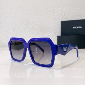 Prada Модель： SPR31W Размер： 56/16-145