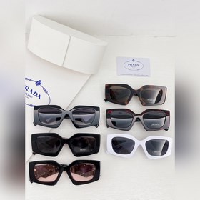 Эти очки Prada действительно очень привлекают внимание. Когда зак
