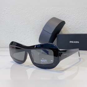 Prada SPR 30Y Размер： 68 x 13 x 120
