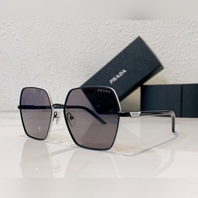 PRADA  Модель： PR56YS Размер： 57-19-145