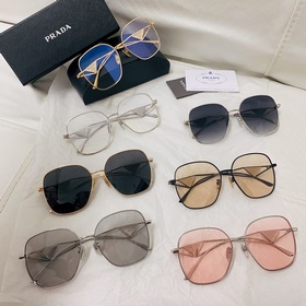 Солнцезащитные очки Prada Модель： SPR22 Оправа без очков