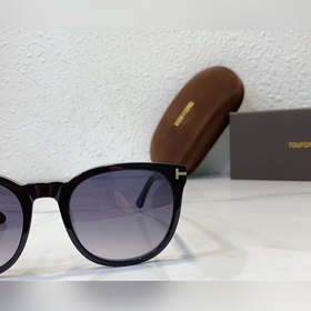 TOM FORD Модель： FT0858 Размер： 51/20-145