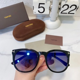 TOM FORD Модель： FT0858 Размер： 51/20-145
