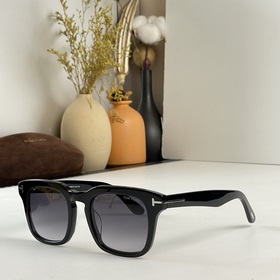 Tom Ford Модель： TF0751 Размер： 50 22 145 Высококачественная опр