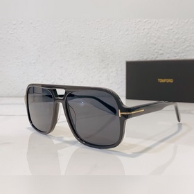 TOM FORD Модель： FT884 Размер： 60 18-140