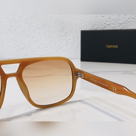 TOM FORD Модель： FT884 Размер： 60 18-140
