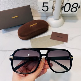 TOM FORD Модель： FT884 Размер： 60 18-140