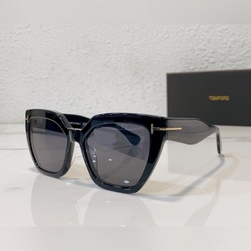 TOM FORD Модель： FT939 Размер： 56/17-140