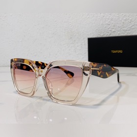 TOM FORD Модель： FT939 Размер： 56/17-140