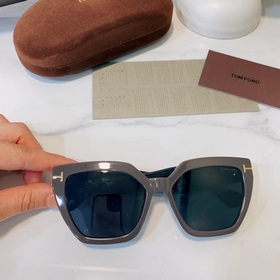 TOM FORD Модель： FT939 Размер： 56/17-140