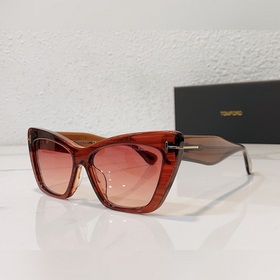 TOM FORD Модель： FT871 Размер： 56-15-140