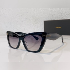 TOM FORD Модель： FT871 Размер： 56-15-140