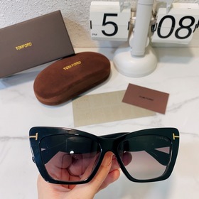 TOM FORD Модель： FT871 Размер： 56/15-140