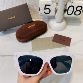 TOM FORD Модель： FT871 Размер： 56/15-140
