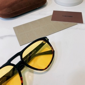 TOM FORD Модель： FT1000 Размер： 58х15-140
