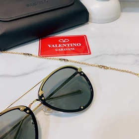 VALENTINO Модель： VA4712 Размер： 63 мм 14-140