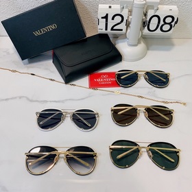 VALENTINO Модель： VA4712 Размер： 63 мм 14-140