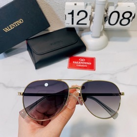 VALENTINO Модель： VA2047 Размер： 56 устья 15-140