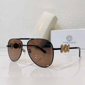 VERSACE Модель： VE2249 Размер： 58х19-145