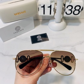 VERSACE Модель： VE2249 Размер： 58х19-145