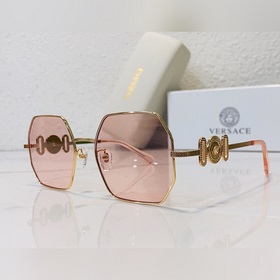 VERSACE Модель： VE2248 Размер： 58/19-145
