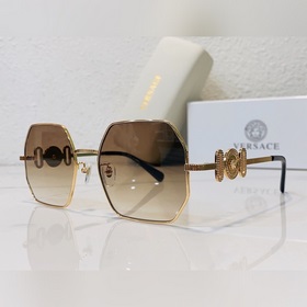 VERSACE Модель： VE2248 Размер： 58/19-145
