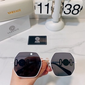 VERSACE Модель： VE2248 Размер： 58/19-145