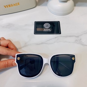 VERSACE Модель： VE4528 Размер： 63-17-145 Большая оправа Стильная