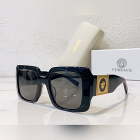 VERSACE Модель： VE4405 Размер： 54х22-140