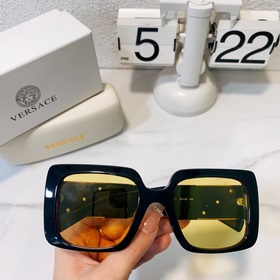 VERSACE Модель： VE4405 Размер： 54х22-140