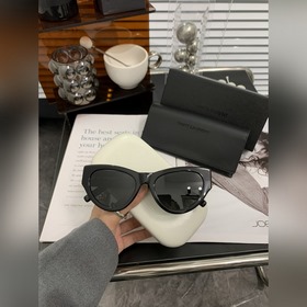 SAINT LAURENT YSL SLM94 Черный и золотой