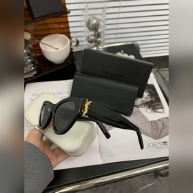 SAINT LAURENT YSL SLM94 Черный и золотой