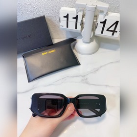 SAINT LAURENT YSL Модель： M96/F Размер： 65-13-145