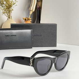 YSL Saint Laurent SLM94 был представлен в новом сериале Ян Рун «Д