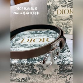 Новая коллекция Dior на официальном сайте. Модель с подиума. Созд