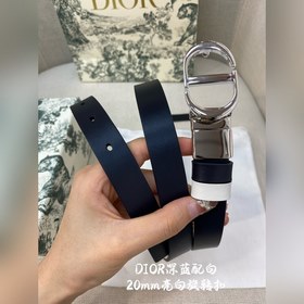 Новая коллекция Dior на официальном сайте. Модель с подиума. Созд