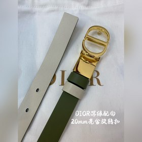 Новая коллекция Dior на официальном сайте. Модель с подиума. Созд