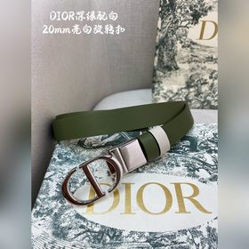 Новая коллекция Dior на официальном сайте. Модель с подиума. Созд