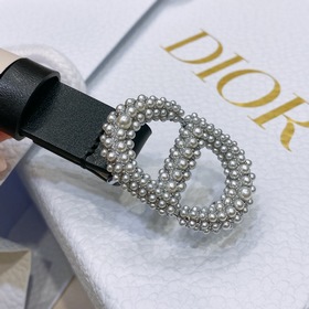 Dior жемчуг, латунь, двусторонняя телячья кожа, внутренняя сторон