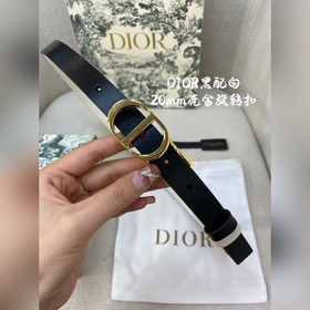 Новая коллекция Dior на официальном сайте. Модель с подиума. Созд