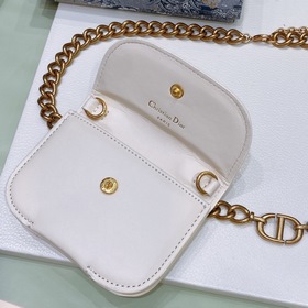 dior30 Montaigne CD поясная пряжка Внутренняя сторона украшена ло