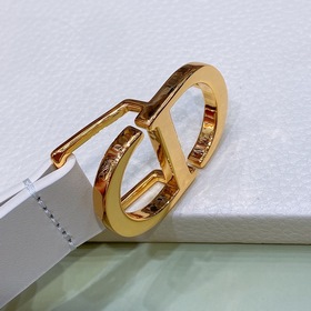 dior30 Montaigne CD поясная пряжка Внутренняя сторона украшена ло