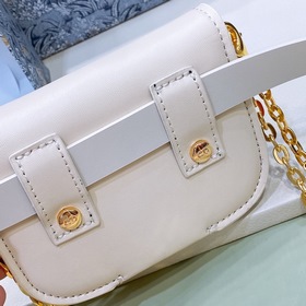 dior30 Montaigne CD поясная пряжка Внутренняя сторона украшена ло
