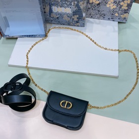 dior30 Montaigne CD поясная пряжка Внутренняя сторона украшена ло