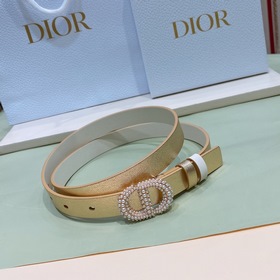 Dior Pearl, латунь, двухсторонняя телячья кожа, внутренняя сторон