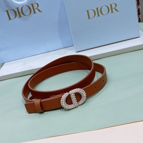 Dior Pearl латунь, металл, двусторонняя телячья кожа с логотипом 